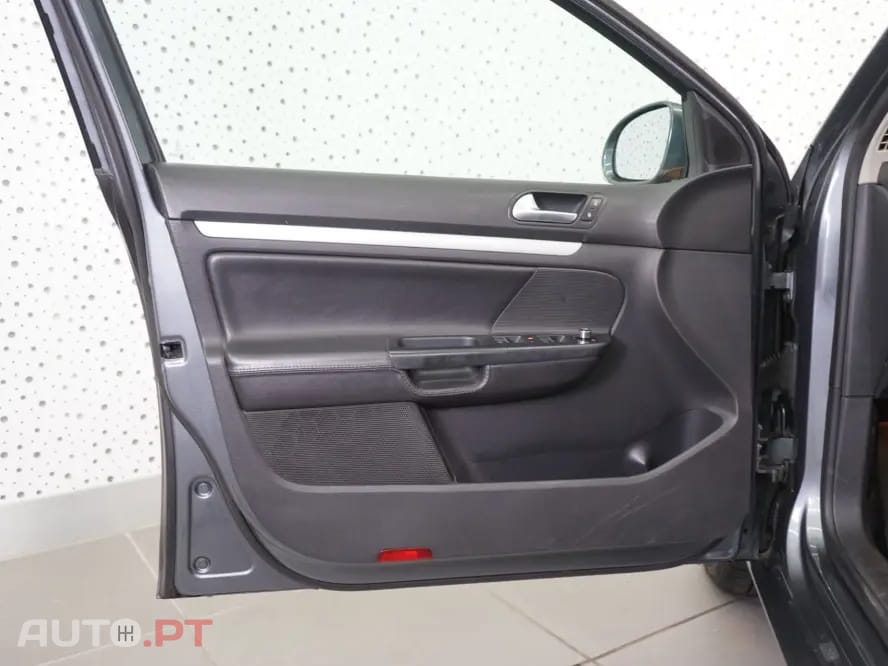 Volkswagen Golf Variant 1.6 TDi 4Motion BlueMotion Comfortline