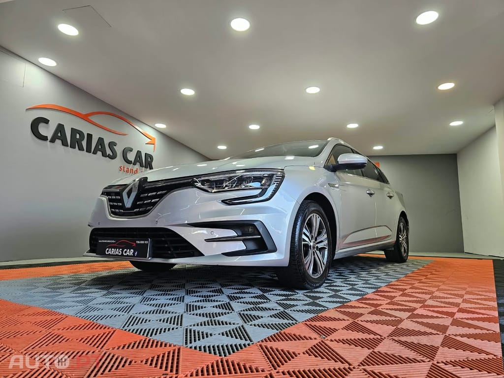 Renault Mégane Sport Tourer 1.5 Blue dCi Intens EDC