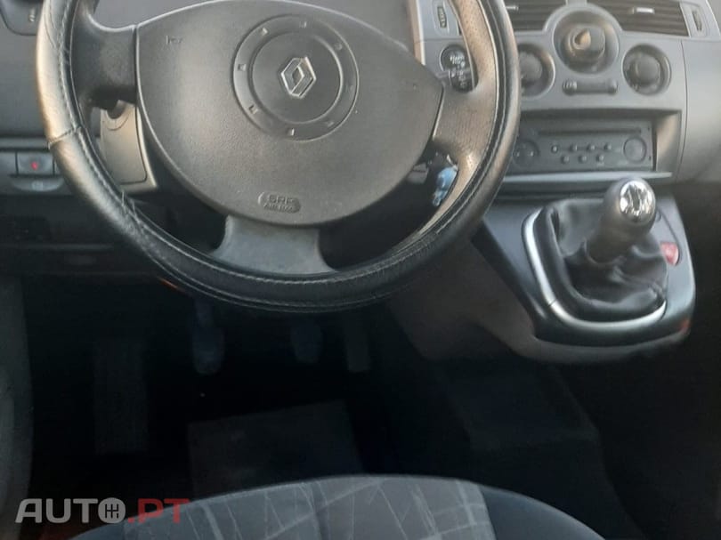 Renault Scénic 1.5 dCi Pack