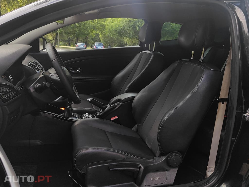 Renault Mégane Coupe 1.6 dCi Bose Edition