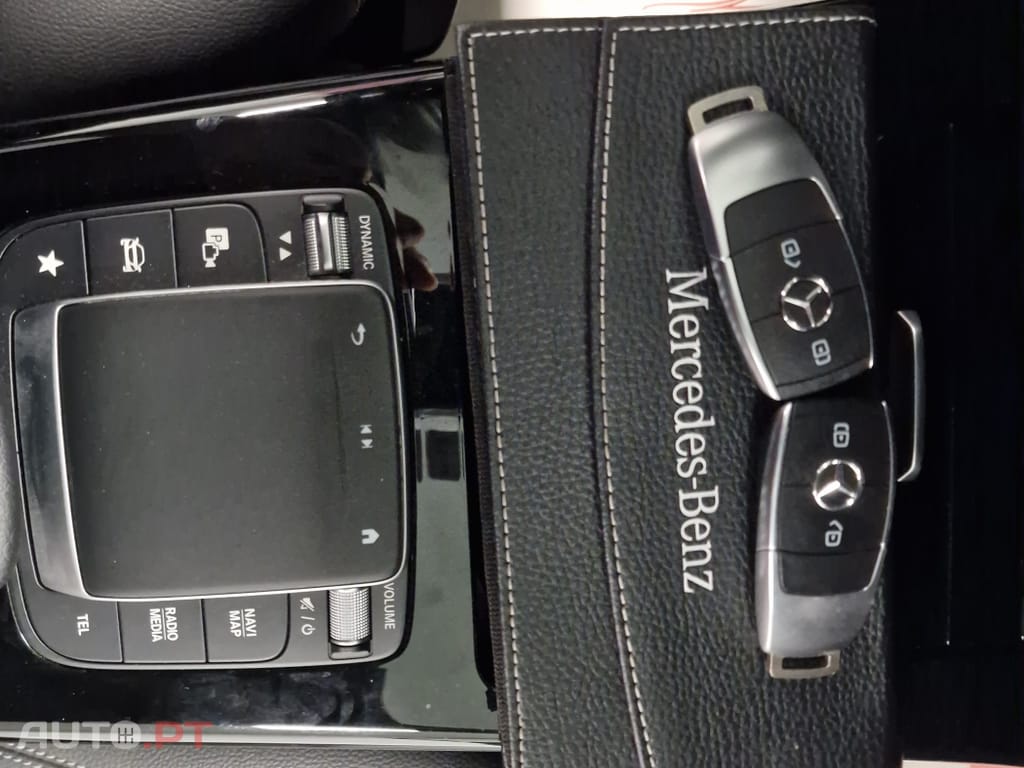 Mercedes-Benz A 250 E STYLE PLUS Hibrido Plug-In