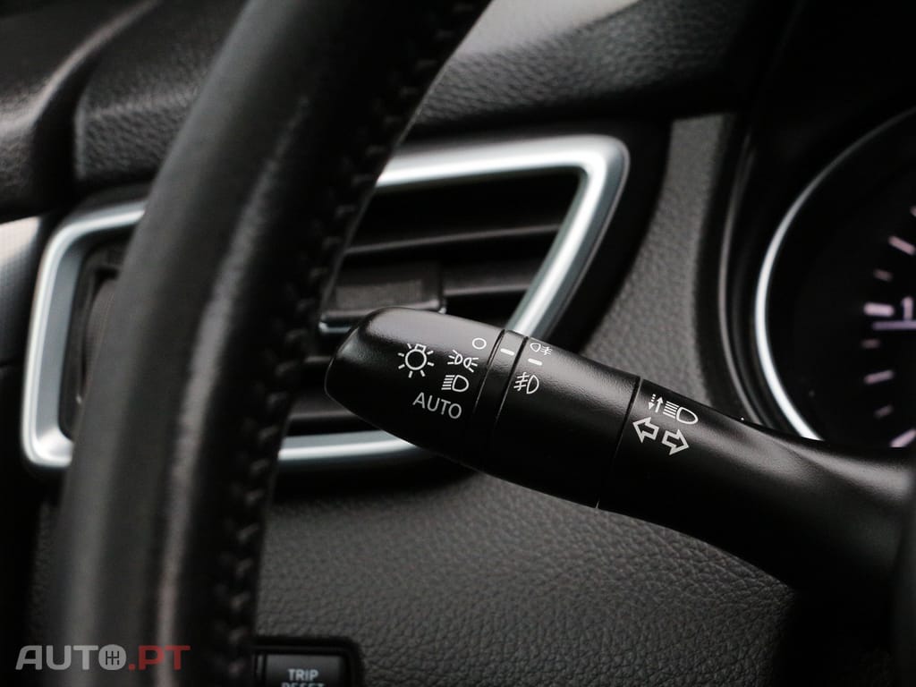 Nissan Qashqai 1.5 dCi N-Connecta
