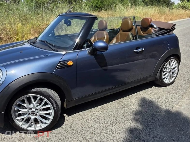 MINI Cabrio Cooper
