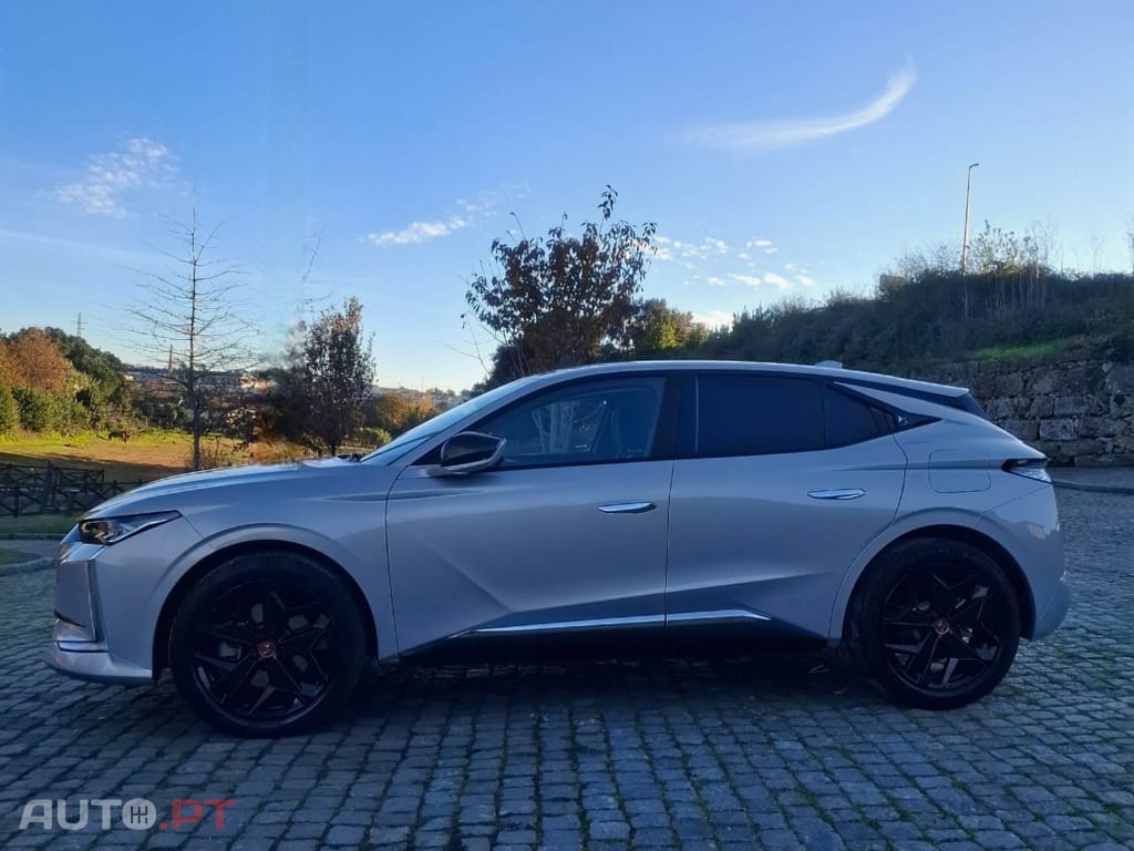 DS DS4 PERFORMANCE LINE+