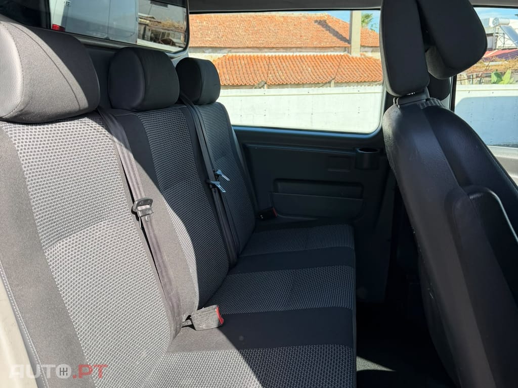 Mercedes-Benz Vito 5 LUGARES