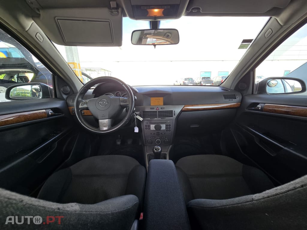 Opel Astra 1,3 CDTI Elegance M6