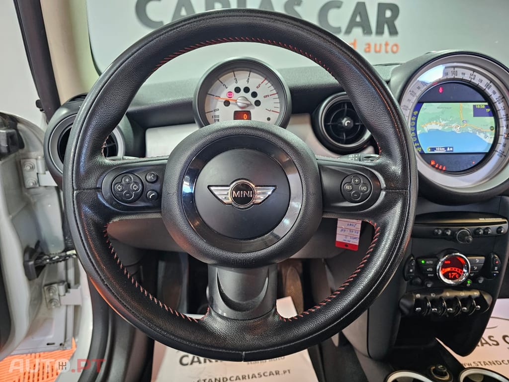 MINI Cooper D ( Kit John Cooper Works )