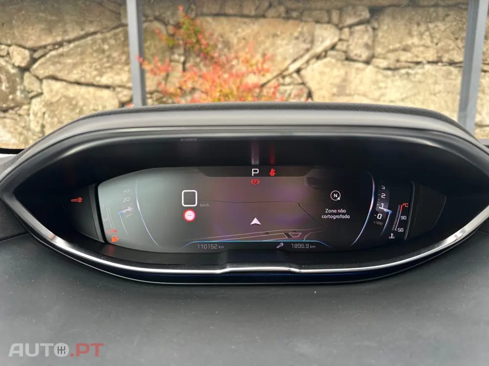 Peugeot 5008 1.5 BlueHDi Allure EAT8