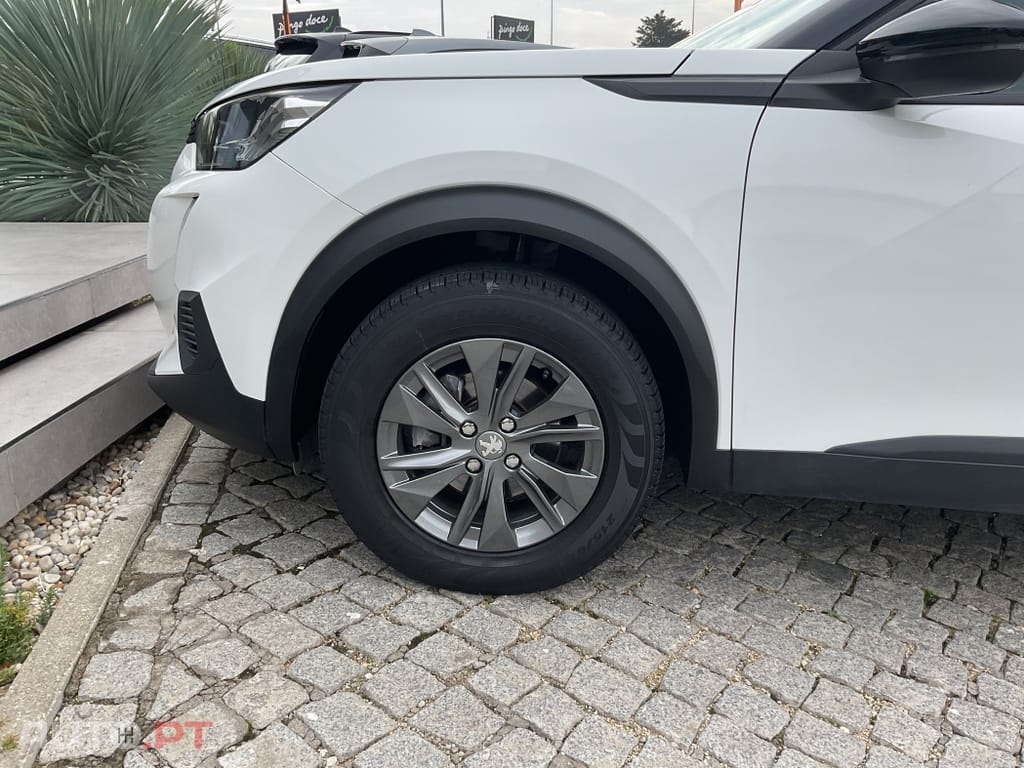 Peugeot 2008 1.2 PureTech Active Pack