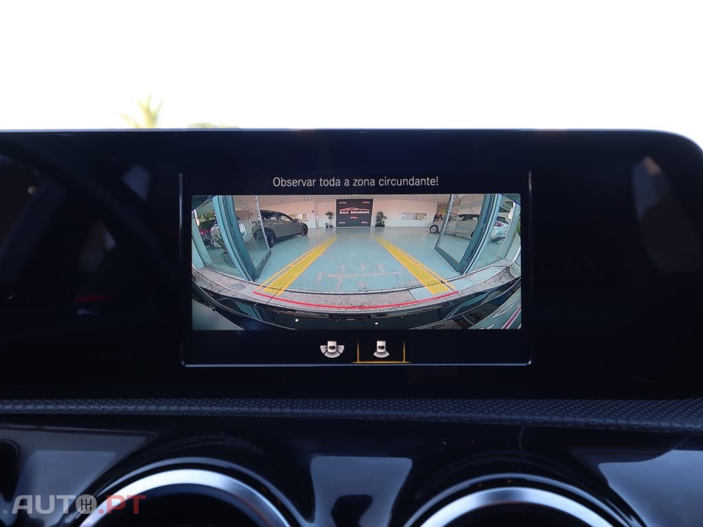 Mercedes-Benz A 180 d AMG Line Aut. — fotografia 20