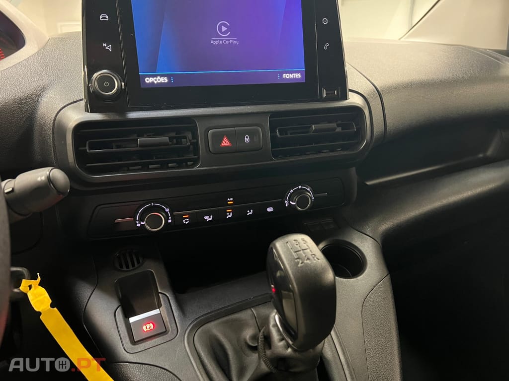Peugeot Partner 1.5 BlueHDi Premium Standard