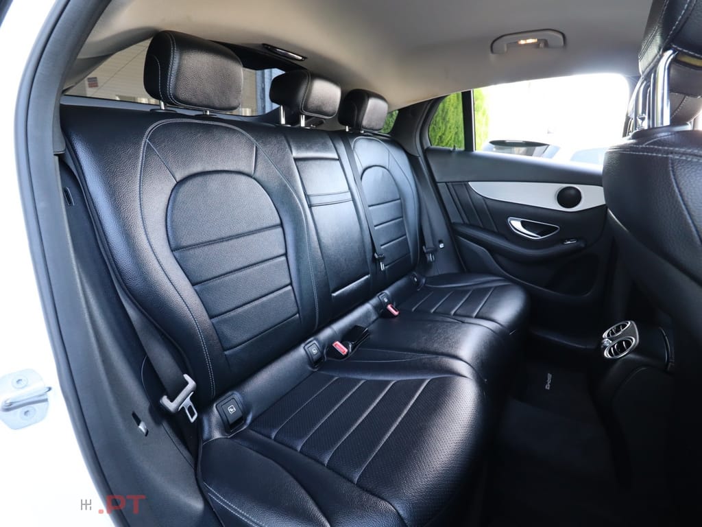 Mercedes-Benz GLC 220 d 4Matic 9G-TRONIC AMG Line