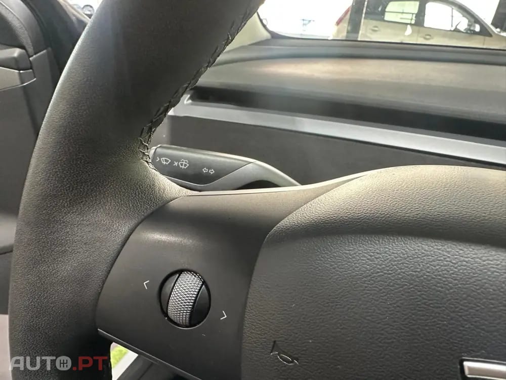 Tesla Model 3 Standard Range Plus RWD