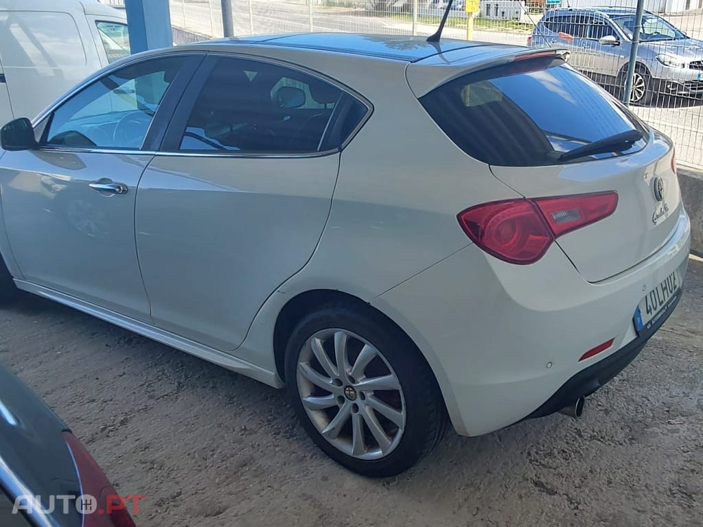 Alfa Romeo Giulietta 1.6 JTDm Veloce