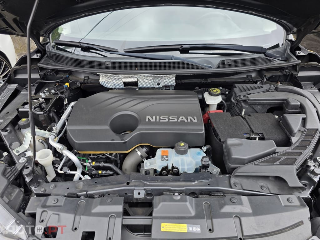 Nissan Qashqai 1.5 dCi N-Connecta J18