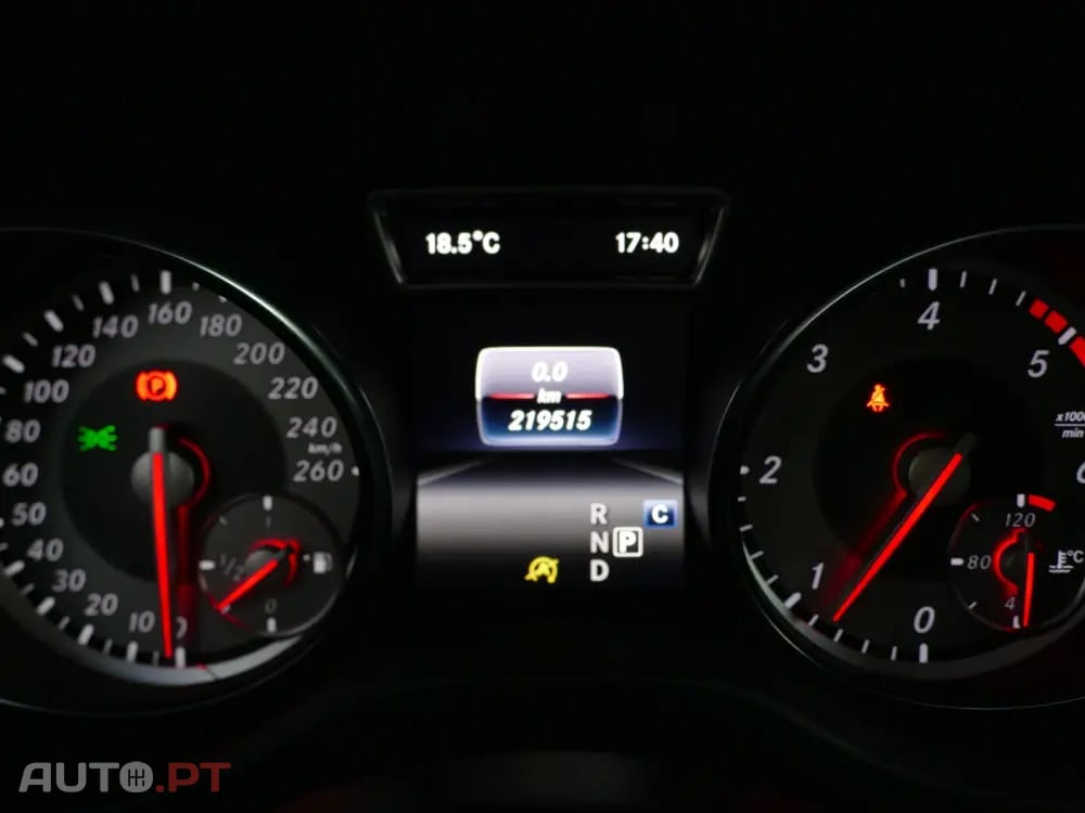 Mercedes-Benz GLA 220 d Urban