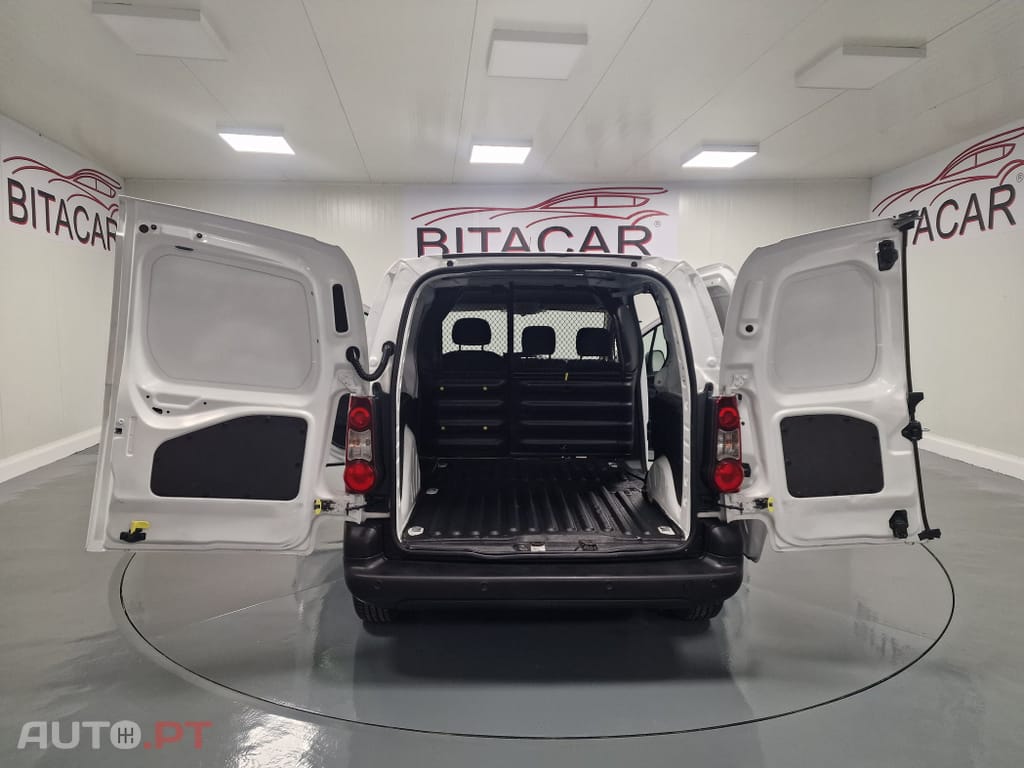 Citroen Berlingo 1.6 BLUEHDI IVA DEDUTIVEL APENAS 15.000KMS