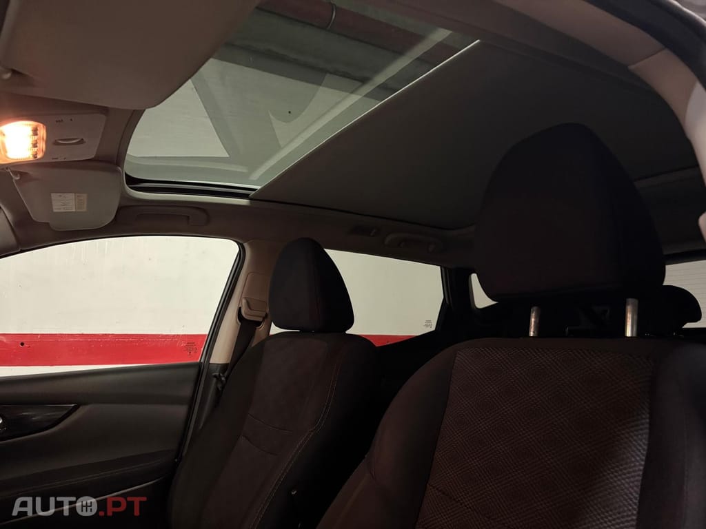 Nissan Qashqai 1.6 dCi 360 S Xtronic