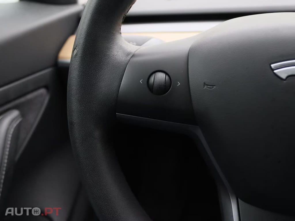 Tesla Model 3 Standard RWD Plus 92%