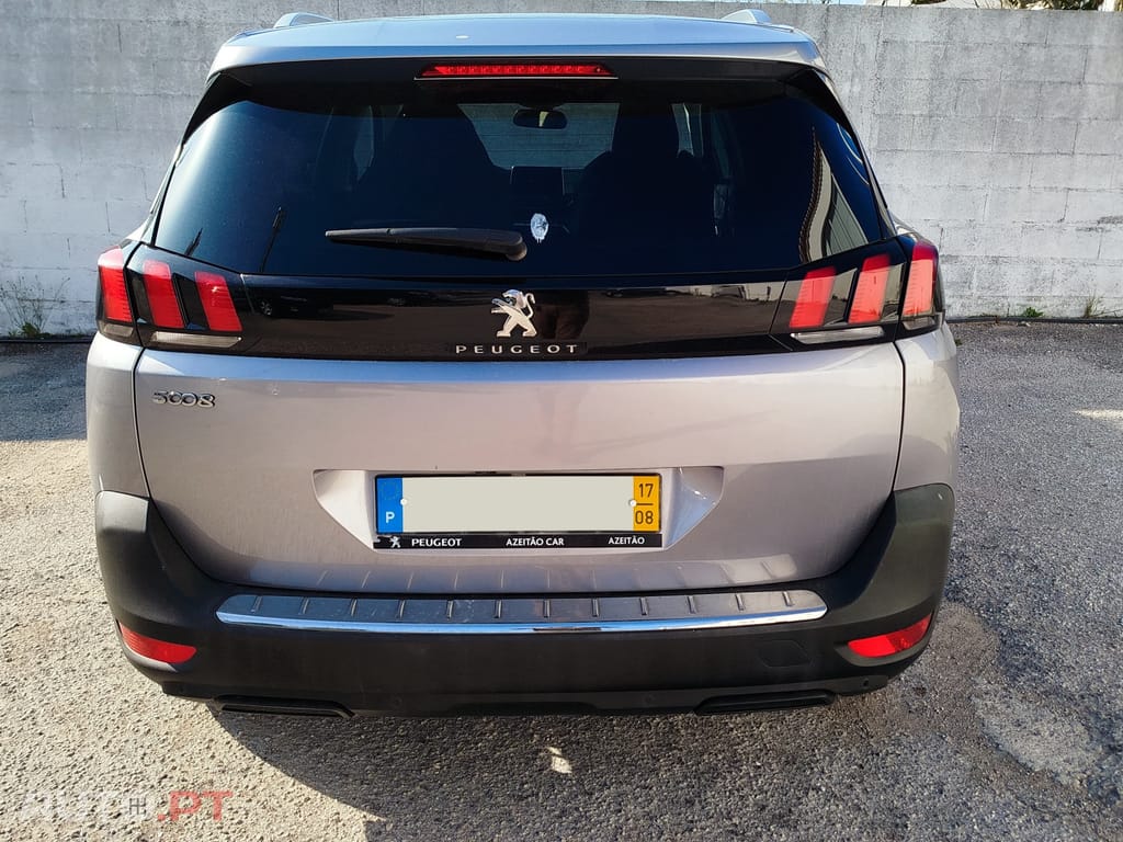 Peugeot 5008 Allure 1.6 BlueHDI 120Cv