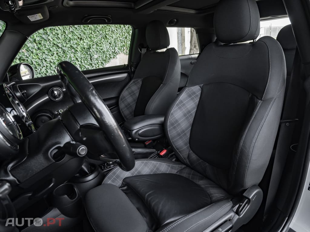 MINI Cooper Cooper Auto BlackFriars