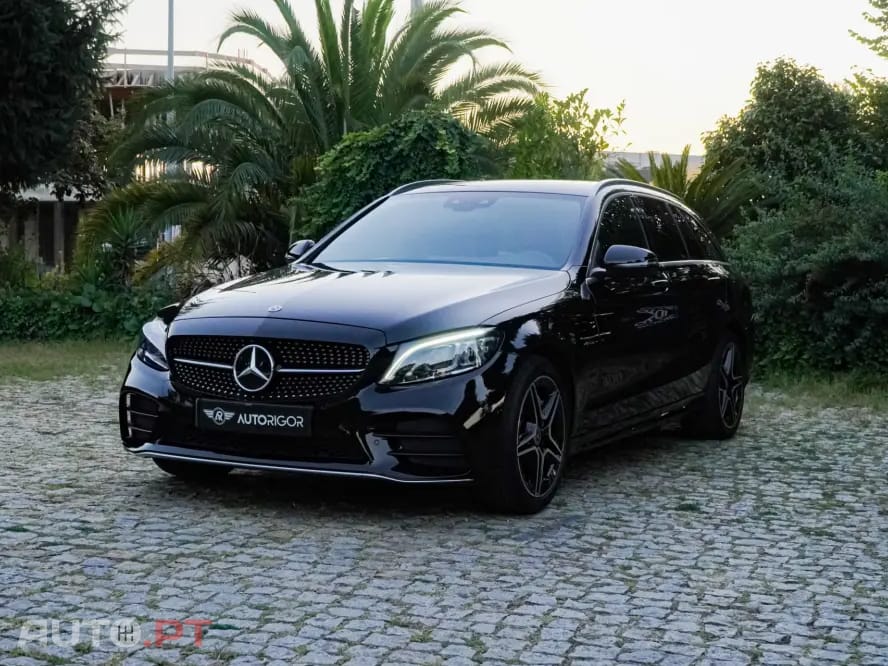 Mercedes-Benz C 300 Outro