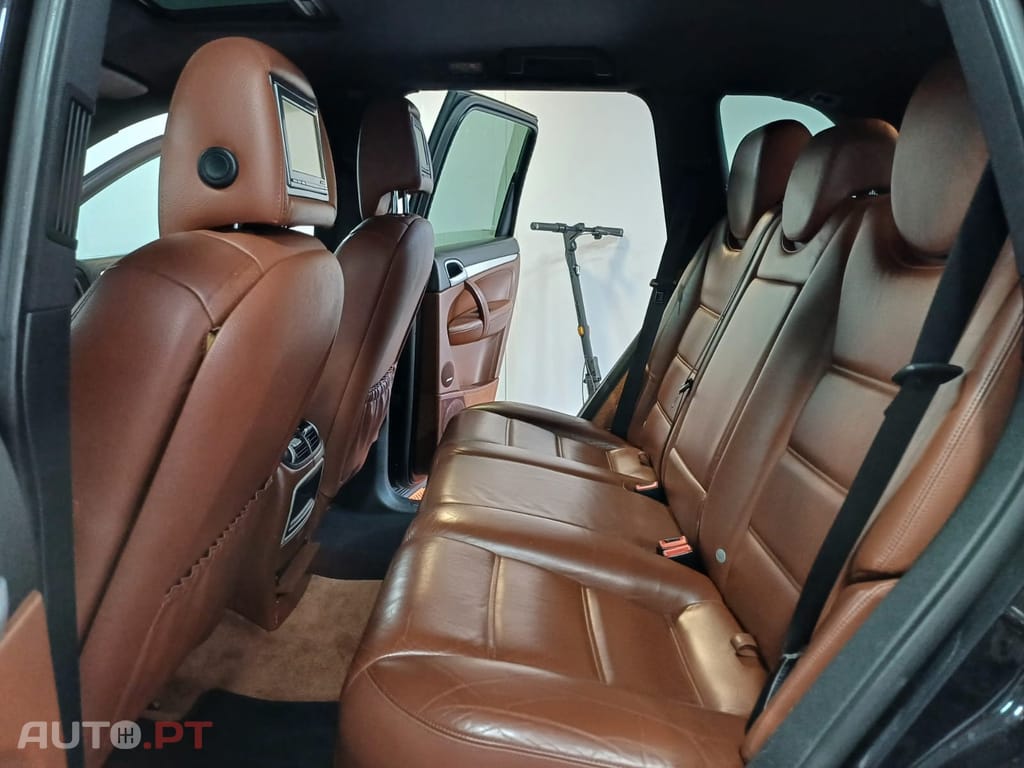 Porsche Cayenne Turbo