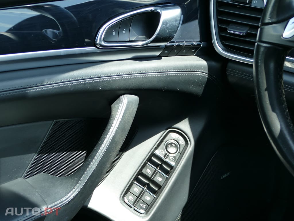 Porsche Panamera S e-Hybrid