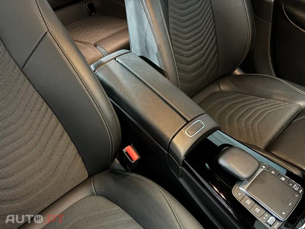 Mercedes-Benz A 250 e Style Plus