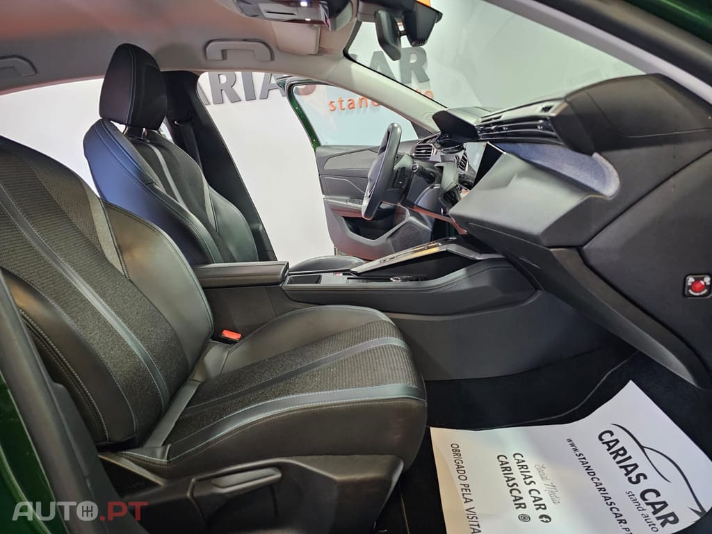 Peugeot 308 1.2 PureTech Allure EAT8