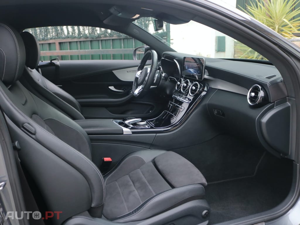 Mercedes-Benz C 220 d AMG Line