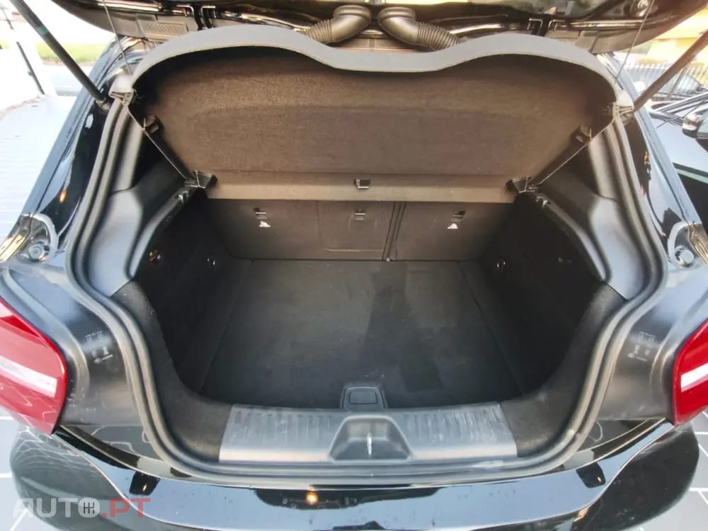 Mercedes-Benz A 220 d 7G-DCT AMG Line