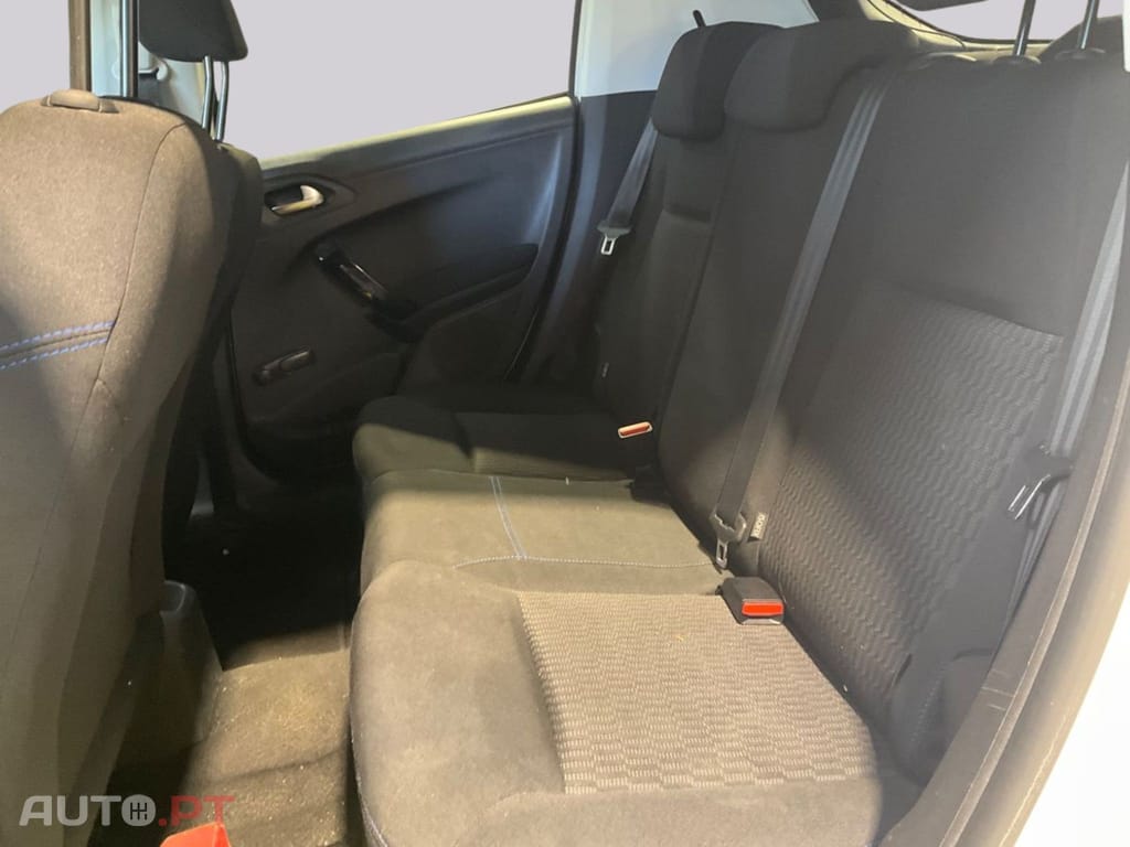 Peugeot 208 1.2 PureTech Style