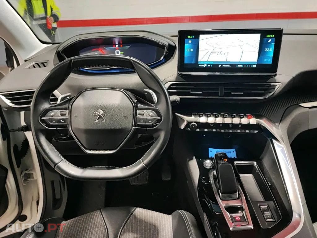 Peugeot 3008 1.6 Hybrid Allure e-EAT8