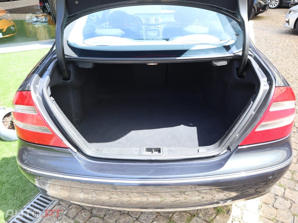 Mercedes-Benz CLK 270 CDi Avantgarde