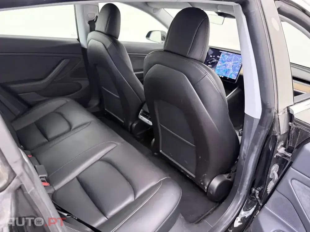 Tesla Model 3 Long-Range Dual Motor AWD