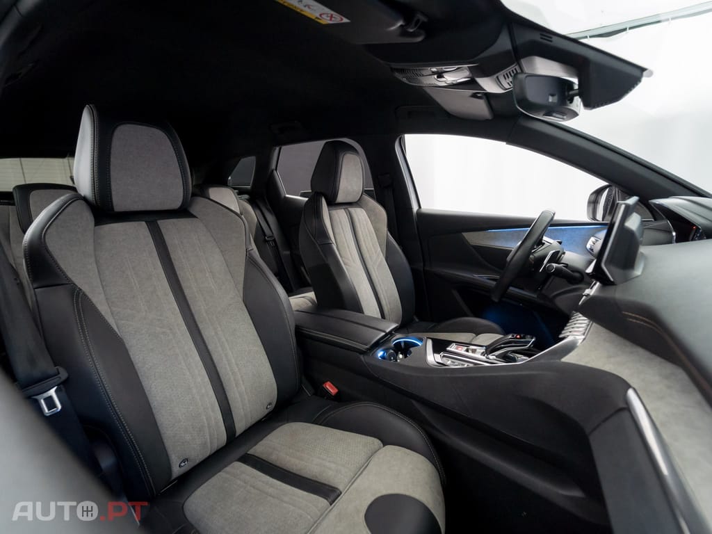 Peugeot 3008 1.6 Hybrid GT Pack e-EAT8