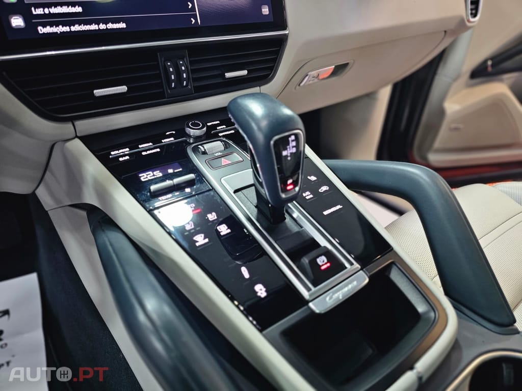 Porsche Cayenne E-Hybrid Platinum Edition