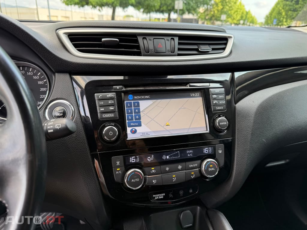 Nissan Qashqai 1.2 DIG-T N-Connecta