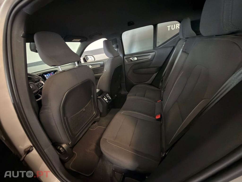 Volvo XC40 Recharge 69 kWh Single Motor Core