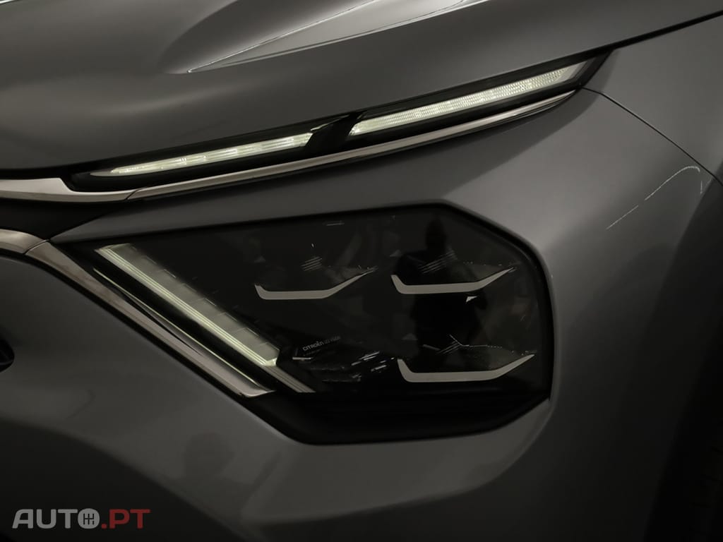 Citroen C4 C4 1.2 PureTech Plus EAT8