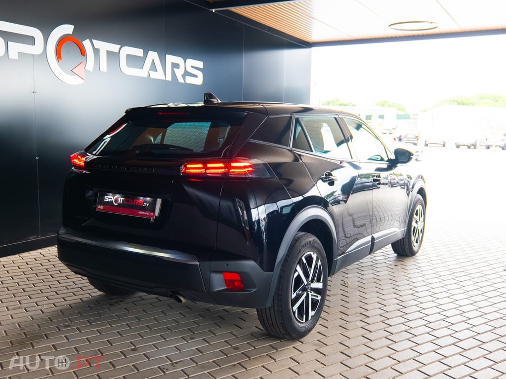 Peugeot 2008 1.2 PureTech Active Pack