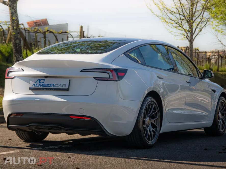 Tesla Model 3 Tração Traseira Premium