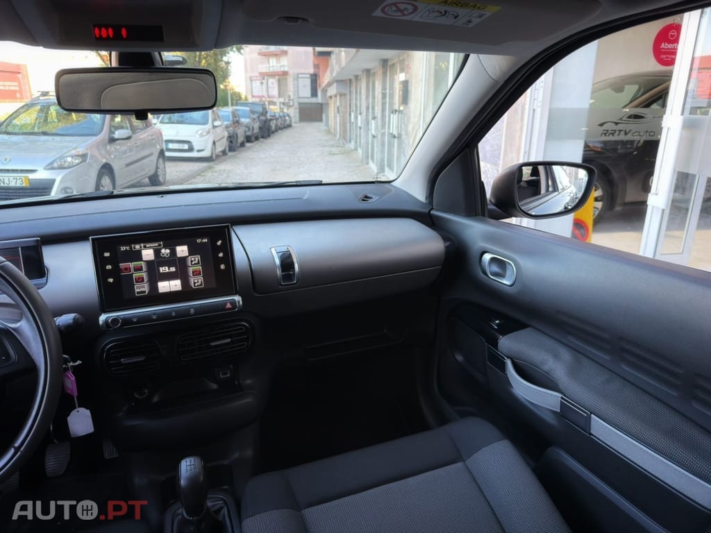Citroen C4 Cactus 1.2 PureTech Shine