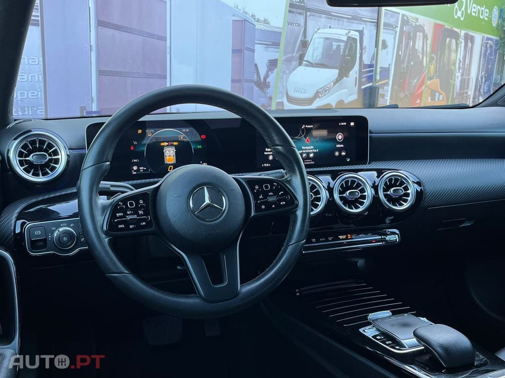 Mercedes-Benz A 180 d AMG Line Aut.