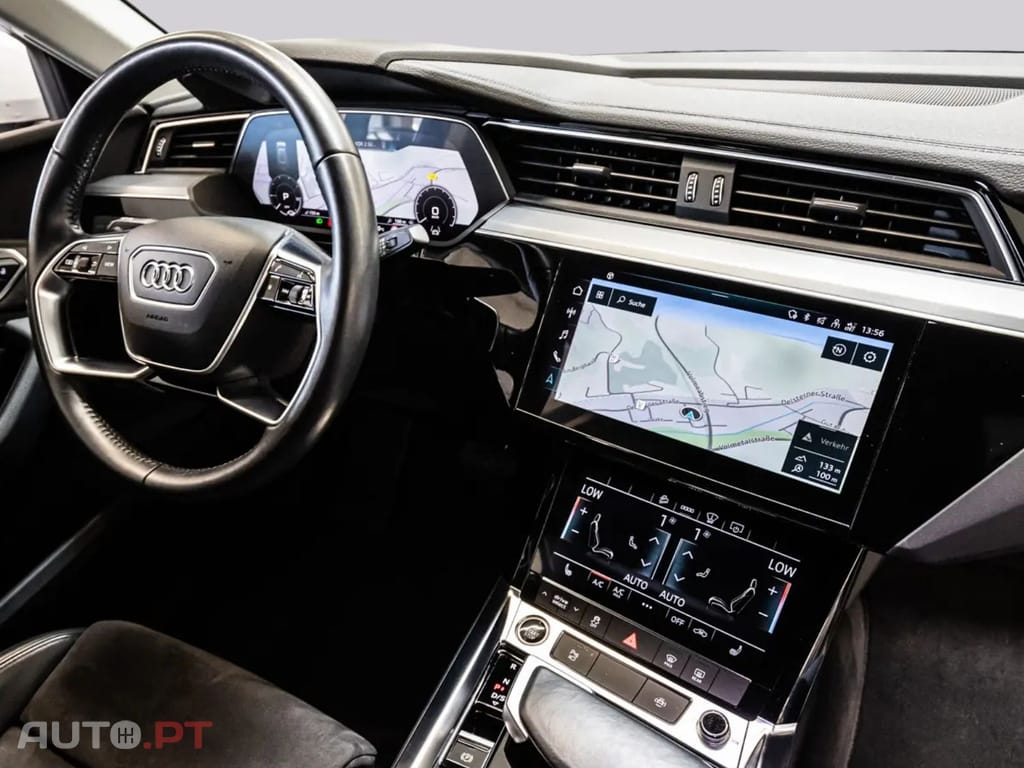 Audi E-Tron I.V.A DEDUTÍVEL  50 S-LINE
