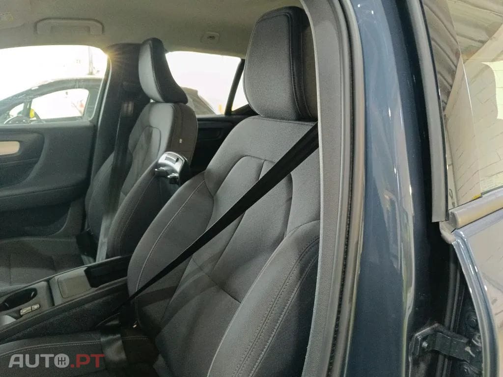 Volvo XC40 1.5 T2 Momentum Geartronic