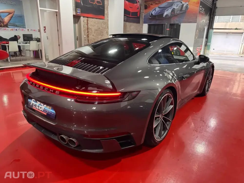 Porsche 911 4S PDK (992)