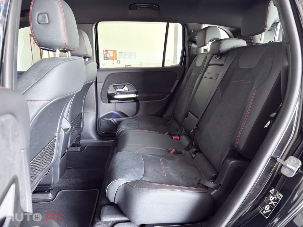 Mercedes-Benz EQB 250 AMG Line