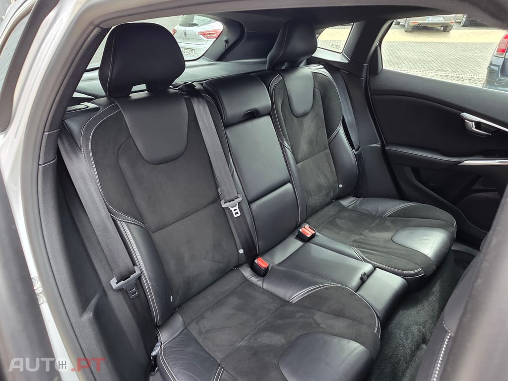 Volvo V40 1.5 T3 Sport Edition R Geartronic